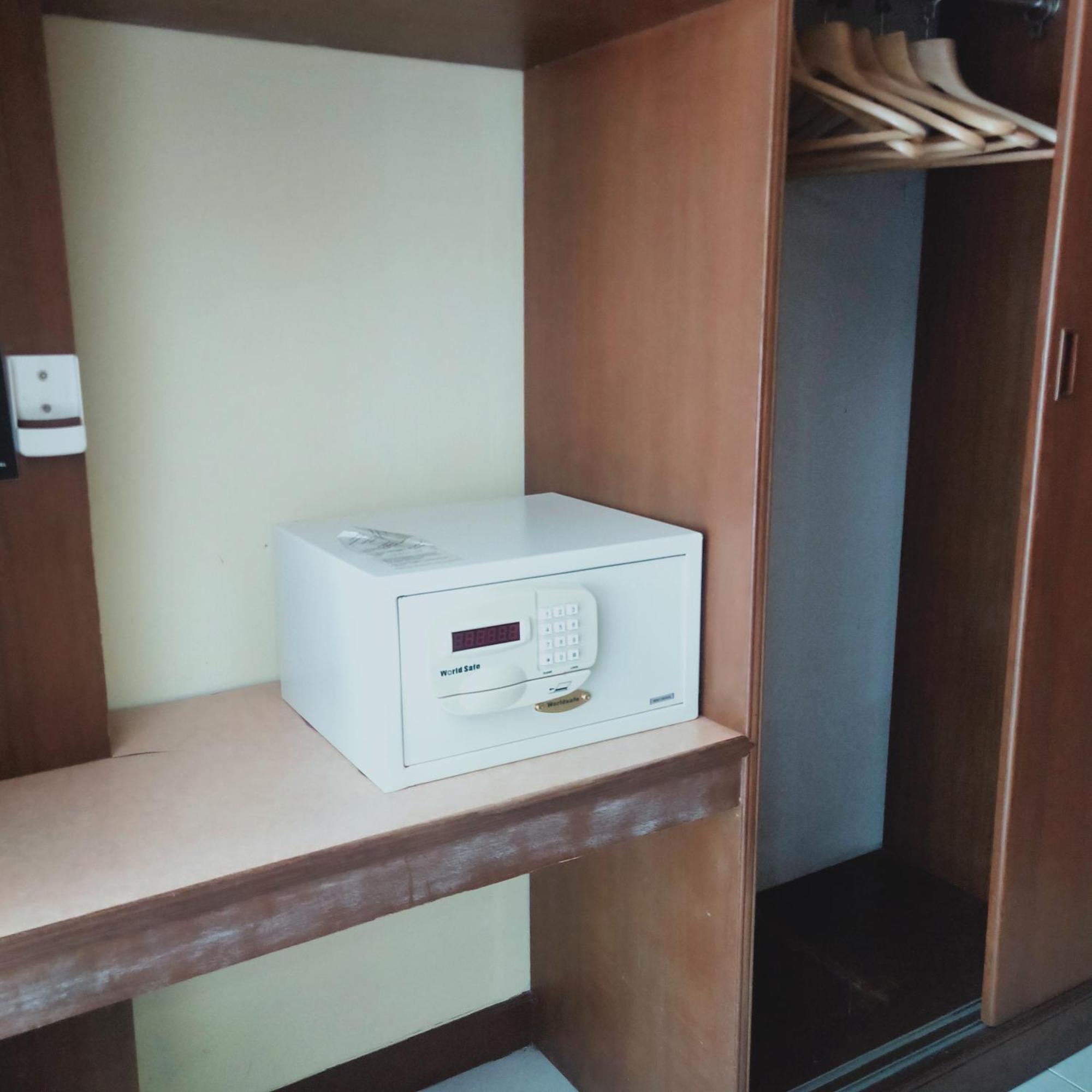 Lalisa Hotel Aonang Ао Нанг Экстерьер фото